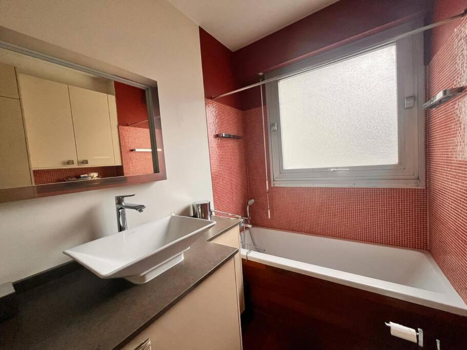 Ferienwohnung 16Eme - Pres Trocadero, Quartier Prestigieux Paris Exterior foto